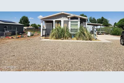 24420 N Marblehead Avenue, Paulden, AZ 86334 - Photo 1
