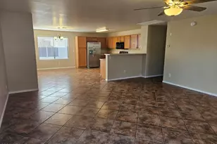 43682 W Elm Dr, Maricopa, AZ 85138 - Photo 4