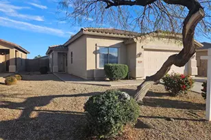 43682 W Elm Dr, Maricopa, AZ 85138 - Photo 2