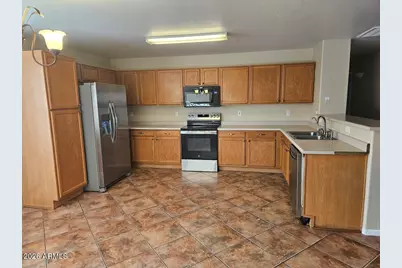 43682 W Elm Drive, Maricopa, AZ 85138 - Photo 6