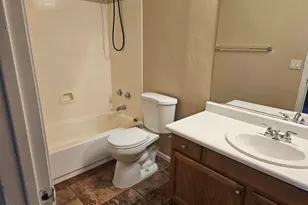 43682 W Elm Dr, Maricopa, AZ 85138 - Photo 16