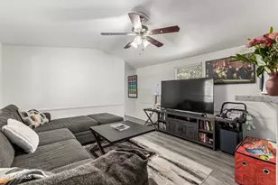 8427 W Glendale Ave, Glendale, AZ 85305 - Photo 4