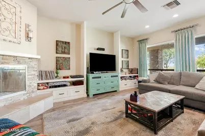 8705 S 24th Place, Phoenix, AZ 85042 - Photo 12