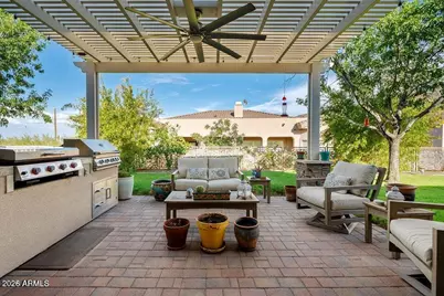 8705 S 24th Place, Phoenix, AZ 85042 - Photo 34