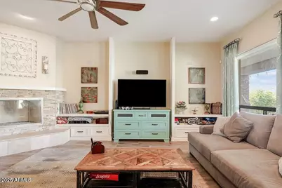 8705 S 24th Place, Phoenix, AZ 85042 - Photo 12