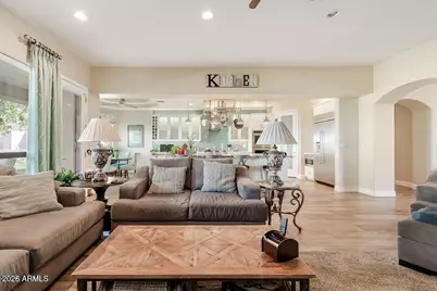 8705 S 24th Place, Phoenix, AZ 85042 - Photo 10
