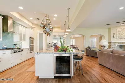 8705 S 24th Place, Phoenix, AZ 85042 - Photo 18