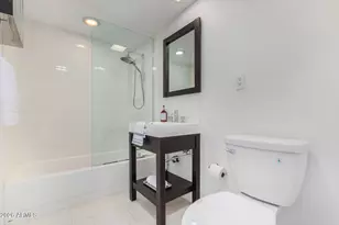 4656 N 40th St, Phoenix, AZ 85018 - Photo 16