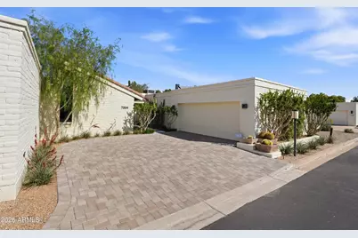 7334 E Krall Street, Scottsdale, AZ 85250 - Photo 2