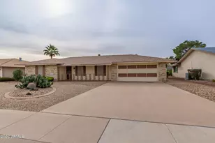 10441 W Burns Dr, Sun City, AZ 85351 - Photo 22