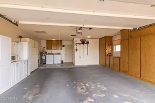 10441 W Burns Dr, Sun City, AZ 85351 - Photo 18