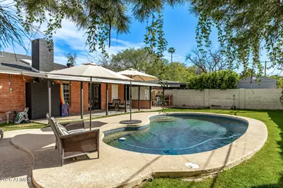 1903 E Palo Verde Drive, Phoenix, AZ 85016 - Photo 16