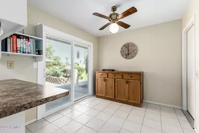 15666 N Lakeforest Drive, Sun City, AZ 85351 - Photo 10