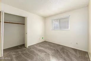 1412 E Broadmor Dr, Tempe, AZ 85282 - Photo 16