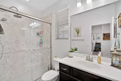 9440 W Willow Bend Lane, Phoenix, AZ 85037 - Photo 32