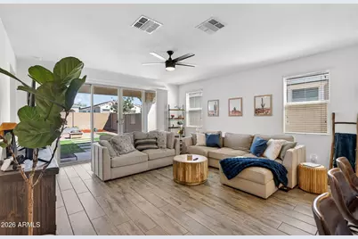 9440 W Willow Bend Lane, Phoenix, AZ 85037 - Photo 6