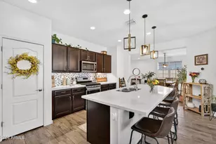 9440 W Willow Bend Ln, Phoenix, AZ 85037 - Photo 12