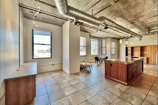 21 E 6th St, Tempe, AZ 85281 - Photo 6