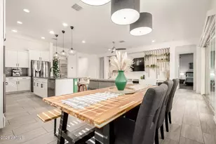 22823 N 46th St, Phoenix, AZ 85050 - Photo 8