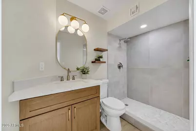 4153 W Aries Drive, Phoenix, AZ 85053 - Photo 16