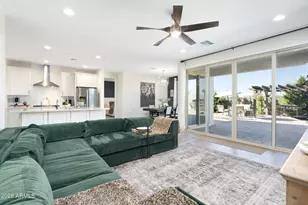 26320 N Thornhill Dr, Peoria, AZ 85383 - Photo 8