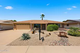 12402 W Sonnet Dr, Sun City West, AZ 85375 - Photo 2