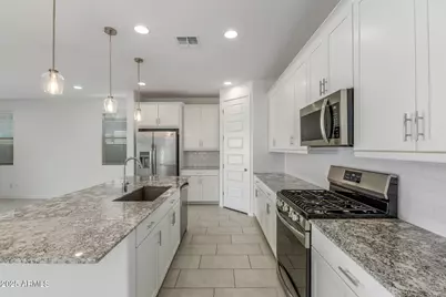 19414 W College Drive, Litchfield Park, AZ 85340 - Photo 8