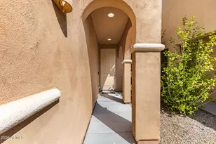 1634 W Redwood Ln, Phoenix, AZ 85045 - Photo 6