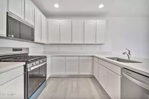 1965 W Hide Trl, Phoenix, AZ 85085 - Photo 16