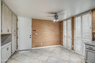 8647 E Devonshire Ave, Scottsdale, AZ 85251 - Photo 18