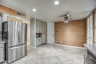 8647 E Devonshire Ave, Scottsdale, AZ 85251 - Photo 16