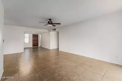 9707 W Kerry Lane, Peoria, AZ 85382 - Photo 8