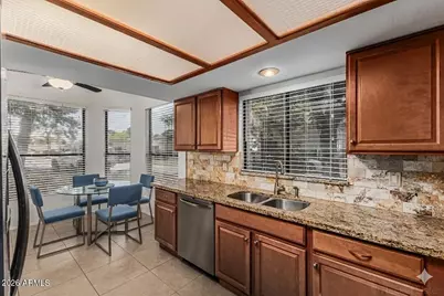 9707 W Kerry Lane, Peoria, AZ 85382 - Photo 14