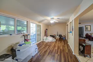 10022 W Kingswood Cir, Sun City, AZ 85351 - Photo 6