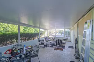 10022 W Kingswood Cir, Sun City, AZ 85351 - Photo 12