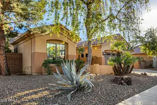 1491 E Yellowstone Pl, Chandler, AZ 85249 - Photo 4