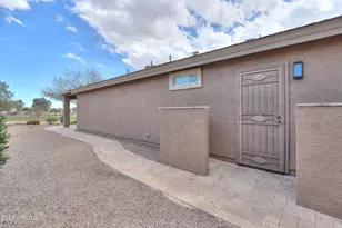 66 S Laura Ln, Casa Grande, AZ 85194 - Photo 32