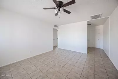 1915 N 26th Place #7, Phoenix, AZ 85008 - Photo 4