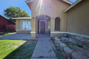 6027 W Roanoke Ave, Phoenix, AZ 85035 - Photo 2