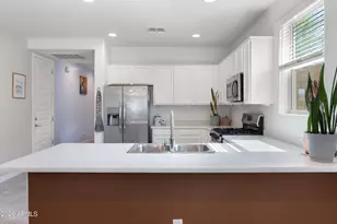 17237 W W Wind Dr, Surprise, AZ 85387 - Photo 6