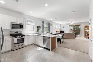 17237 W W Wind Dr, Surprise, AZ 85387 - Photo 4