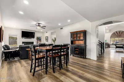 1015 E Liberty Lane, Gilbert, AZ 85296 - Photo 12