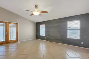 8817 E Dahlia Dr, Scottsdale, AZ 85260 - Photo 10