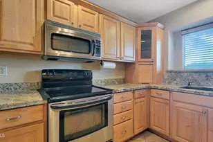 8817 E Dahlia Dr, Scottsdale, AZ 85260 - Photo 6