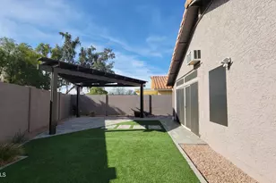 8817 E Dahlia Dr, Scottsdale, AZ 85260 - Photo 34