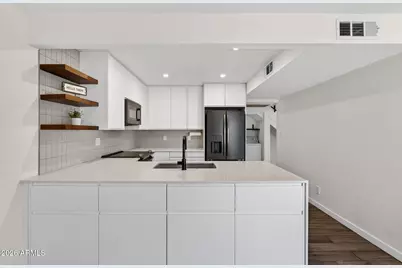 3416 N 44th Street #62, Phoenix, AZ 85018 - Photo 12