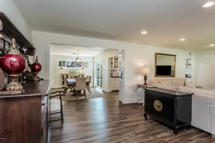 4211 E Whitton Ave, Phoenix, AZ 85018 - Photo 10