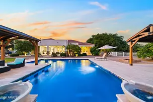 16325 E Magnolia Dr, Gilbert, AZ 85298 - Photo 1