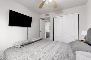 1687 W Encinas St, Gilbert, AZ 85233 - Photo 20