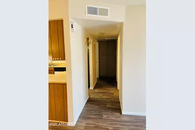 13212 N 51st Lane, Glendale, AZ 85304 - Photo 10